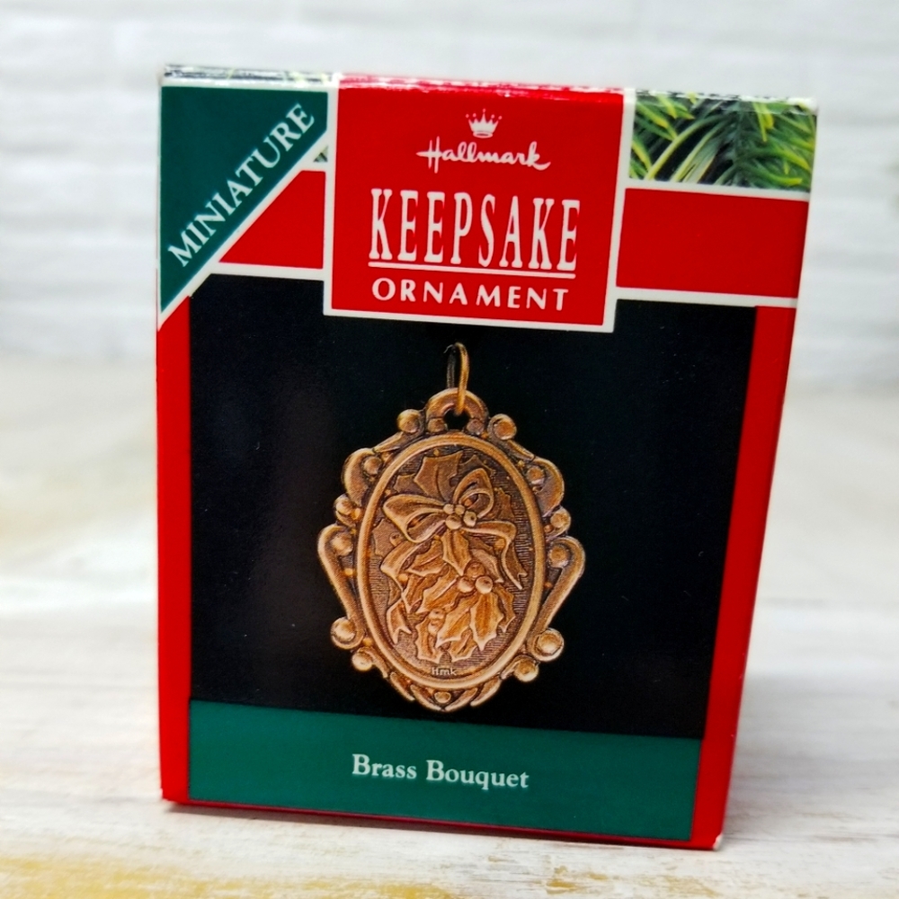 Brass Bouquet miniature Hallmark keepsake ornament